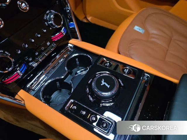 Rolls-Royce Cullinan id 4371122 из Кореи 8
