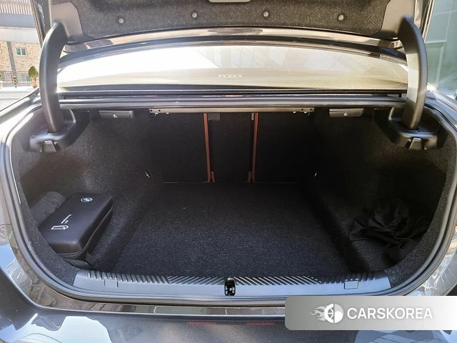 BMW 5 Series (G60) id 4710465 из Кореи 8