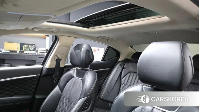 Genesis The New G70 id 3935631 из Кореи 8