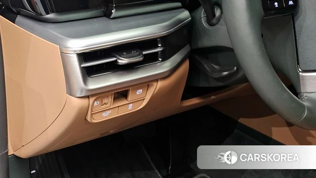 Hyundai Grandeur (GN7) id 3921893 из Кореи 8