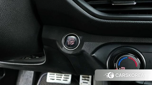 Kia Come New K3 id 3829321 из Кореи 8