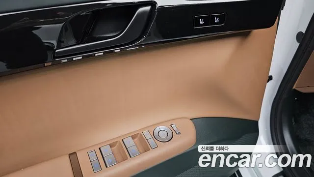 Hyundai Grandeur Hybrid (GN7) id 2612866 из Кореи 8