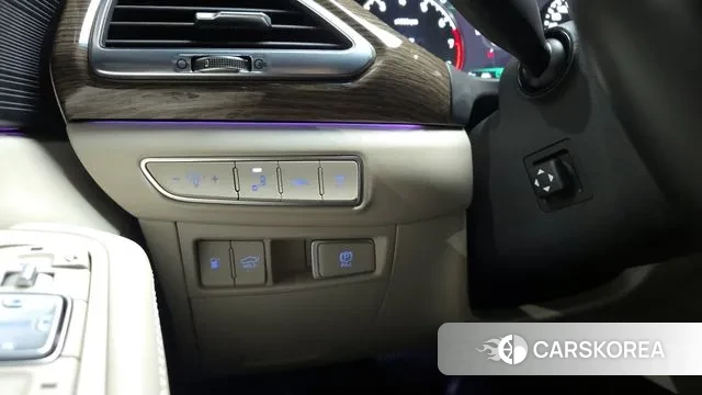 Genesis G90 id 3713085 из Кореи 8