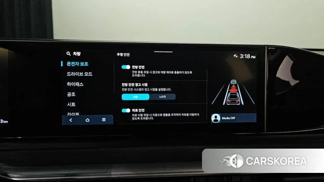 Hyundai Grandeur (GN7) id 3818301 из Кореи 8