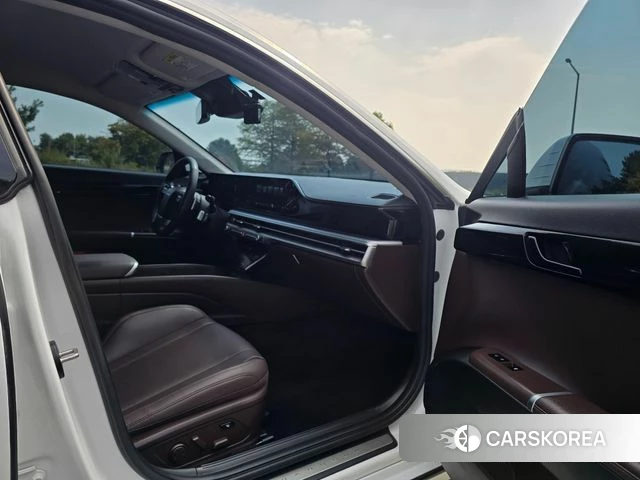 Hyundai Grandeur (GN7) id 4921978 из Кореи 8