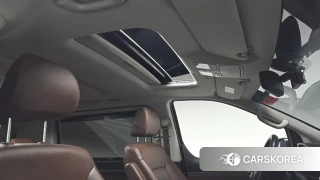 Hyundai The New Grand Starex id 3723816 из Кореи 8