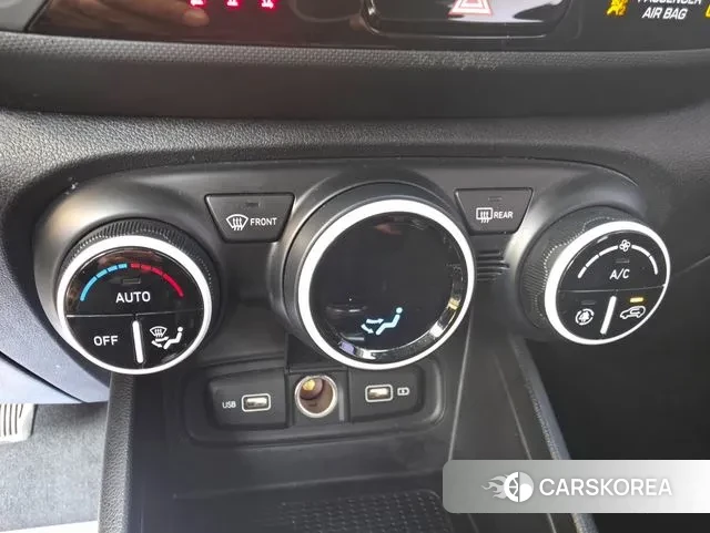 Hyundai Venue id 3360765 из Кореи 8