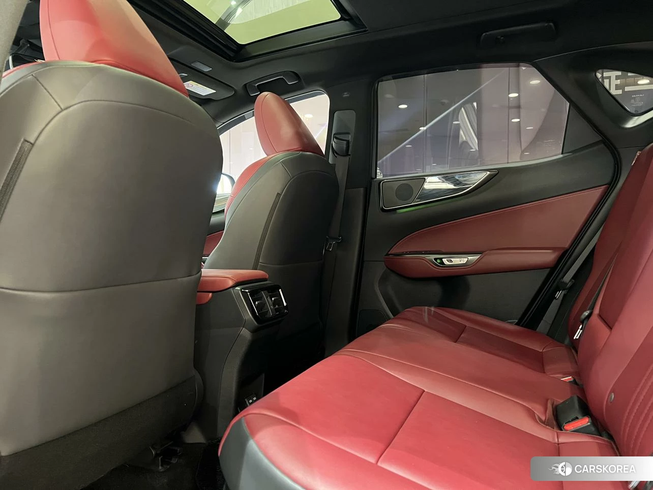 Lexus NX id 4440463 из Китая 8