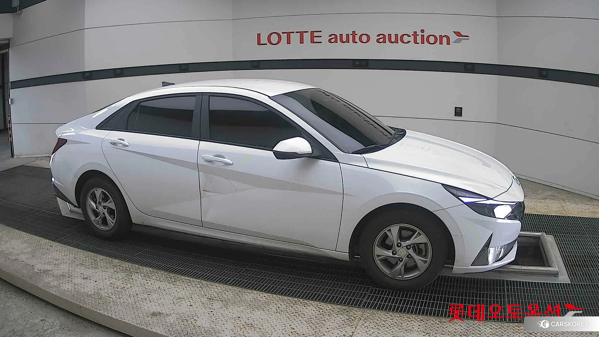 Hyundai Avante id 4289303 из Кореи 8