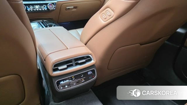 Genesis G80 (RG3) id 4692758 из Кореи 8