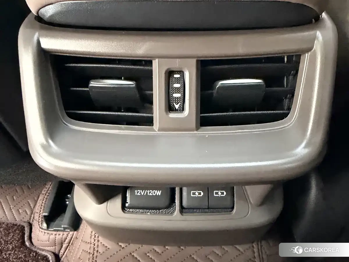 Lexus ES id 4680841 из Китая 8