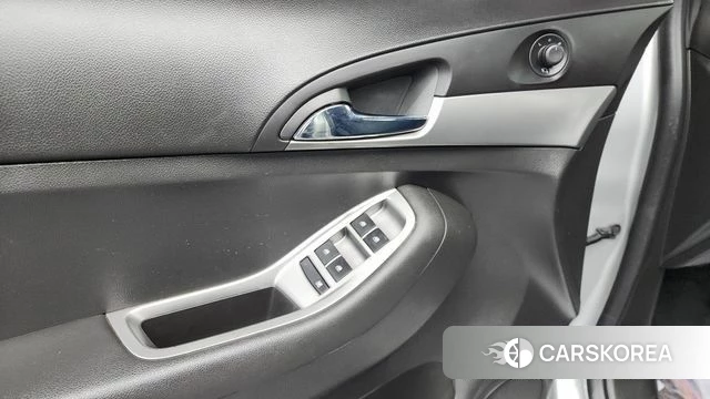 Chevrolet (GM Daewoo) Orlando id 4251374 из Кореи 8