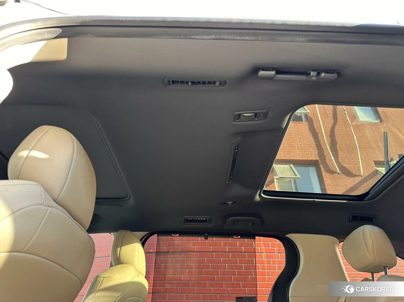 Toyota Saina id 4426727 из Китая 8