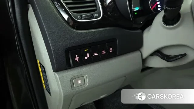 Kia The New Carnival id 3166256 из Кореи 8