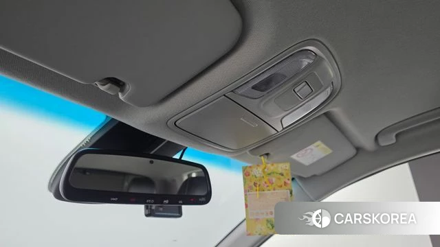 Kia Niro EV id 3860135 из Кореи 8