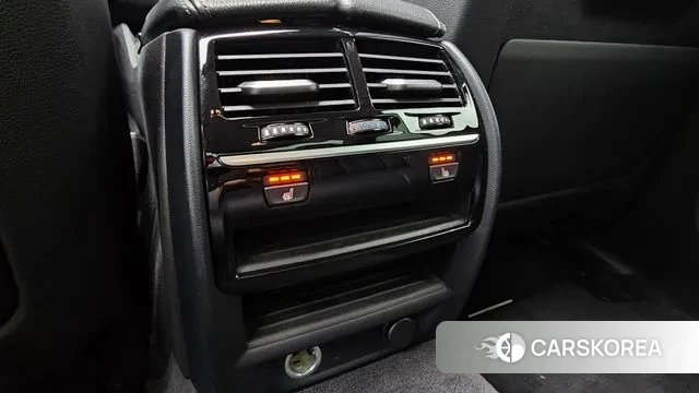 BMW 5 Series (G30) id 3183044 из Кореи 8