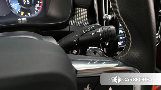 Volvo XC40 id 3905121 из Кореи 8