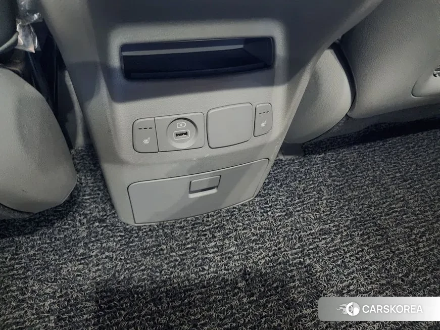 Kia The New Carnival id 2102555 из Кореи 8