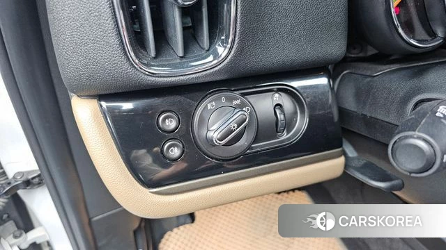 Mini Cooper S Countryman id 4568168 из Кореи 8