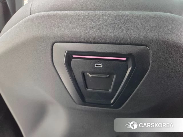 BMW 5 Series (G60) id 4687062 из Кореи 8