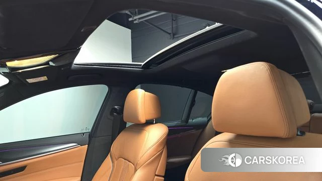 BMW 5 Series (G30) id 4624009 из Кореи 8