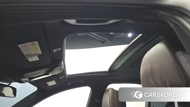 BMW 5 Series (G30) id 3692943 из Кореи 8