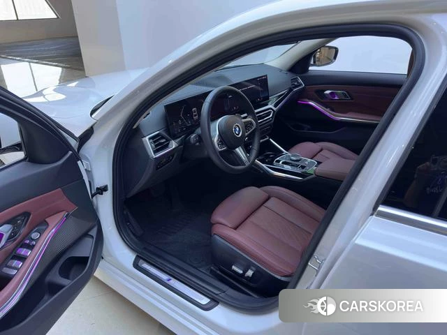 BMW 3 series id 4335975 из Китая 8
