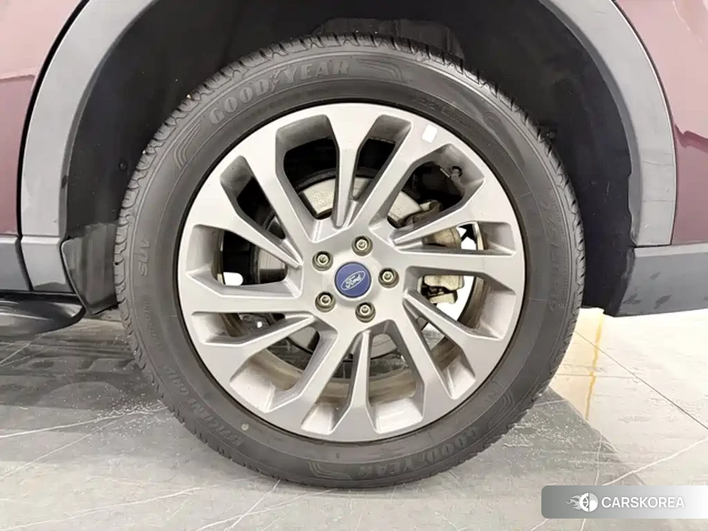 Ford Lingyu id 4629704 из Китая 8