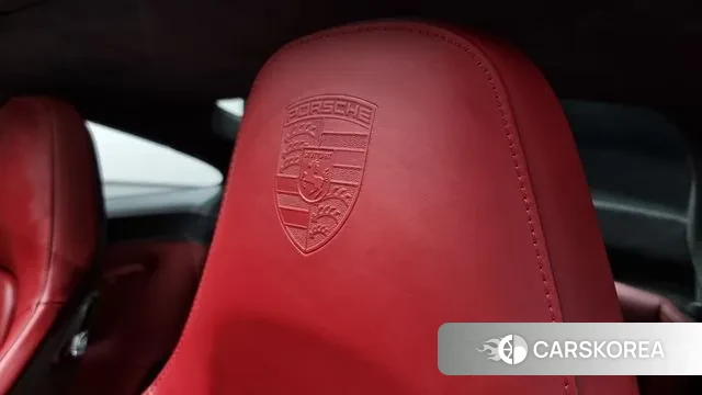 Porsche 911(992) id 3004448 из Кореи 8