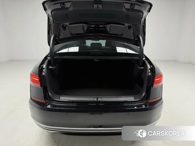 Volkswagen Passat PHEV id 4291152 из Китая 8