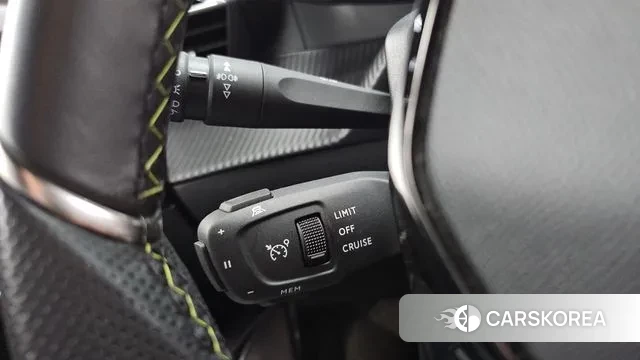 Peugeot e-2008 second generation id 3088909 из Кореи 8