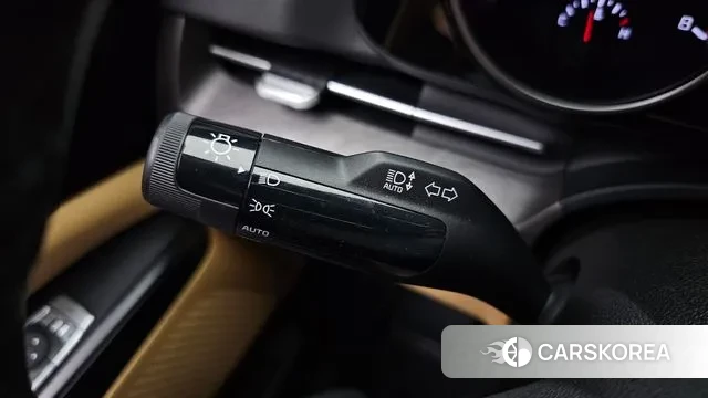 Kia Carnival 4th generation id 3082924 из Кореи 8