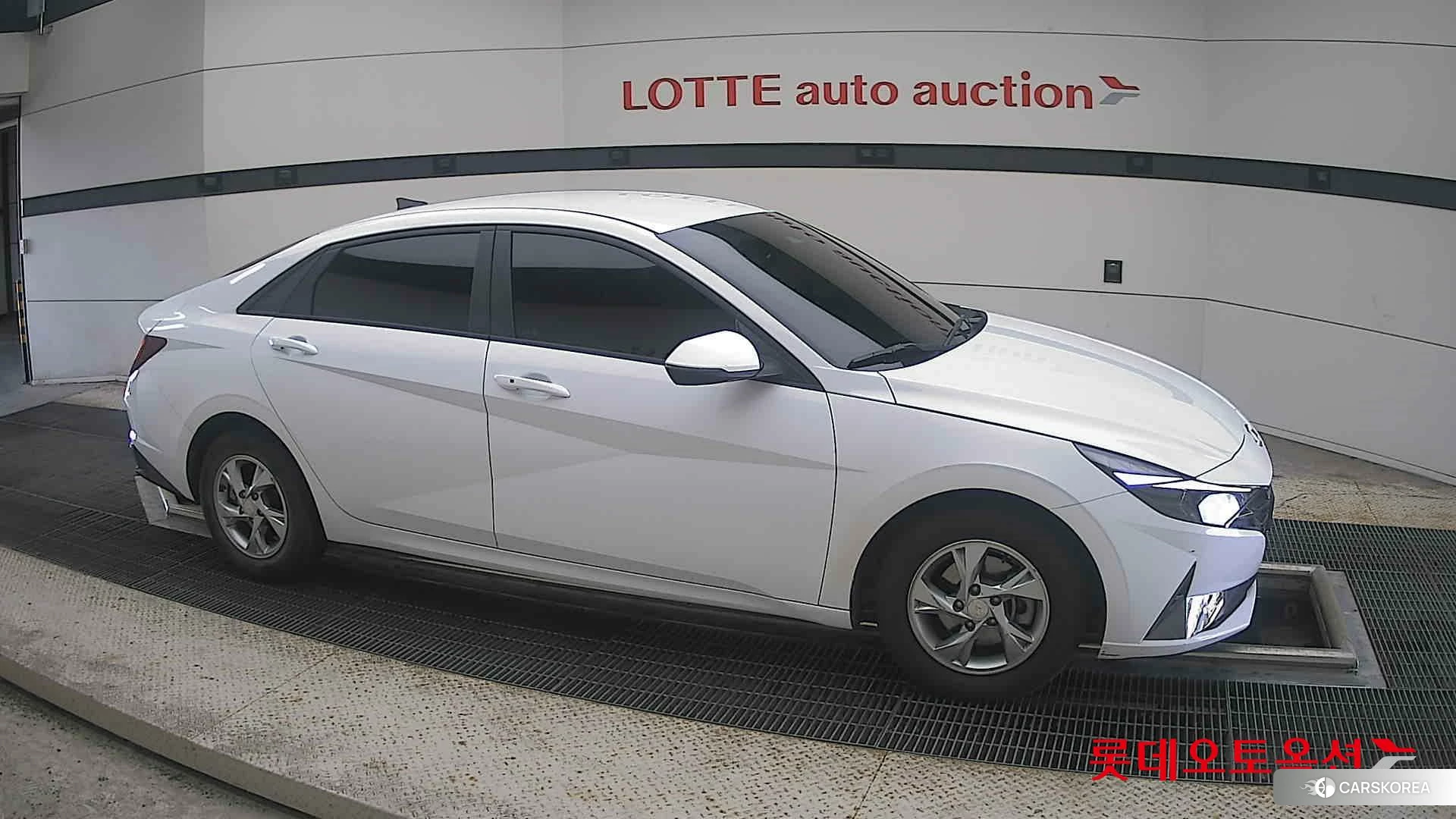 Hyundai Avante id 4902526 из Кореи 8