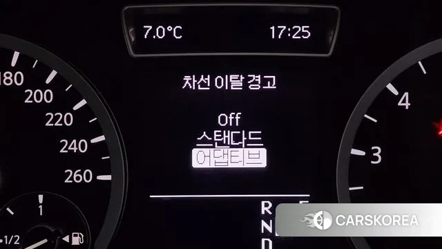 Infiniti Q30 id 3526065 из Кореи 8