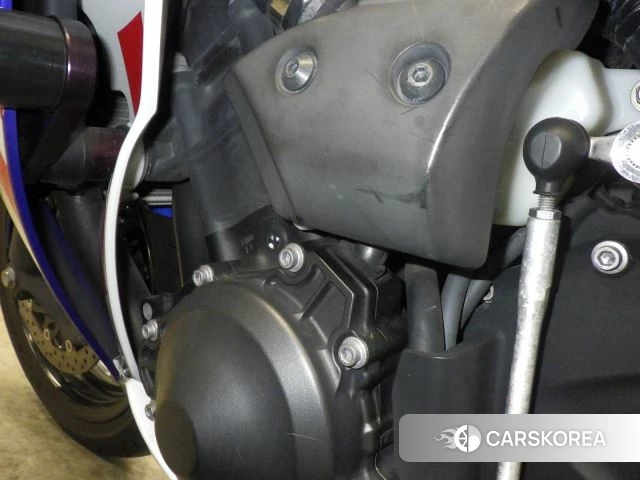 Проданный Yamaha YZF-R1 id 4199677 из Японии, фото 8