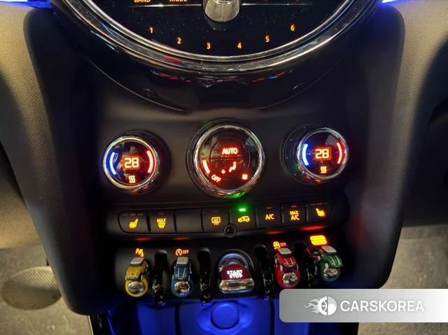 Mini Cooper Convertible id 3933866 из Кореи 8