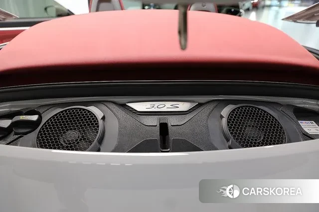 Porsche 911(992) id 3402172 из Кореи 8