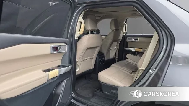 Ford Explorer 6th Generation id 3734435 из Кореи 8