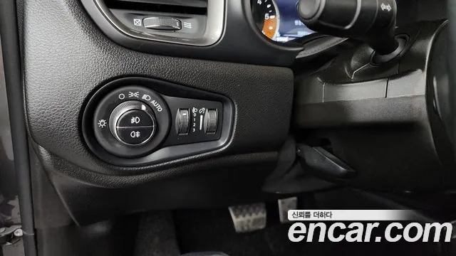 Jeep Renegade id 2726691 из Кореи 8