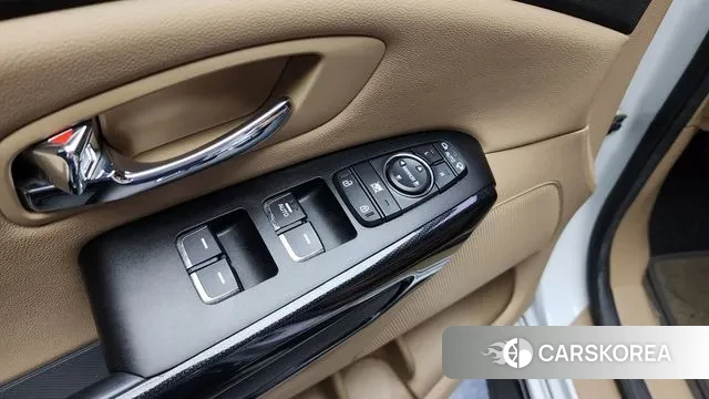 Kia All New Carnival id 3061026 из Кореи 8