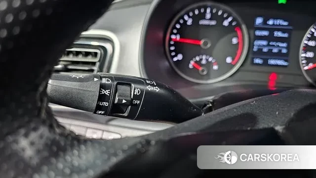 Kia Stonic id 3345363 из Кореи 8