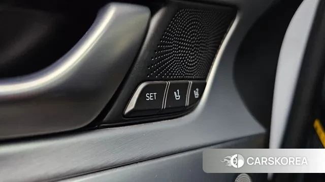 Genesis G70 id 3239003 из Кореи 8