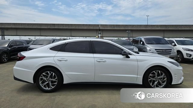 Hyundai Sonata (DN8) id 4863974 из Кореи 8