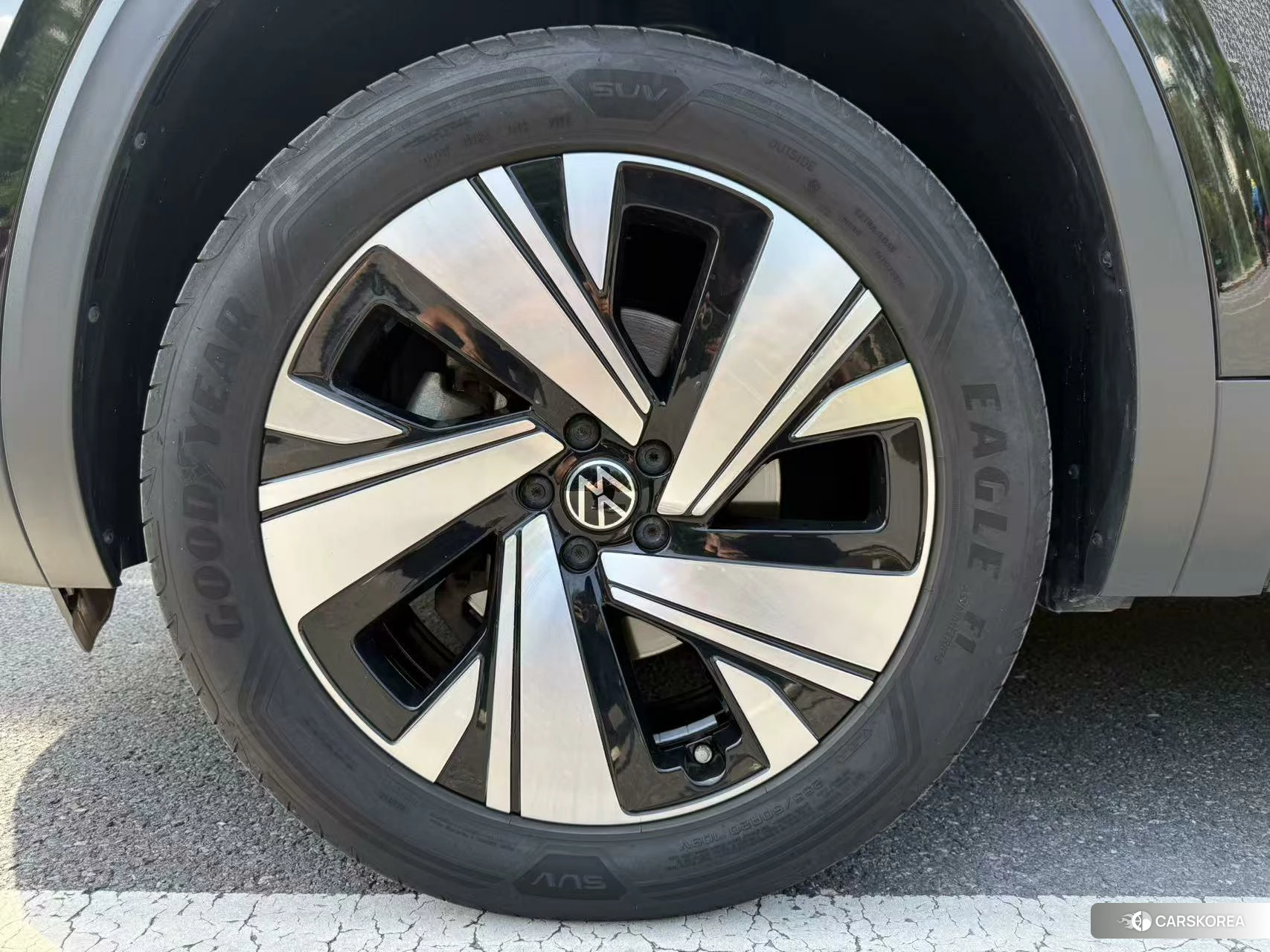 Volkswagen Tourang id 4452814 из Китая 8