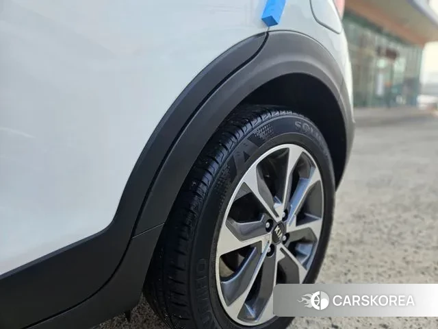 Kia Stonic id 3779067 из Кореи 8