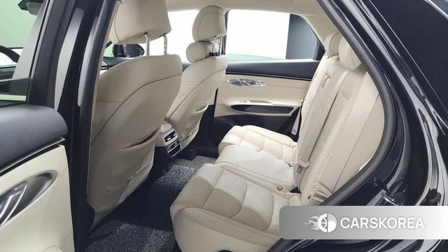 Genesis GV70 id 3935389 из Кореи 8