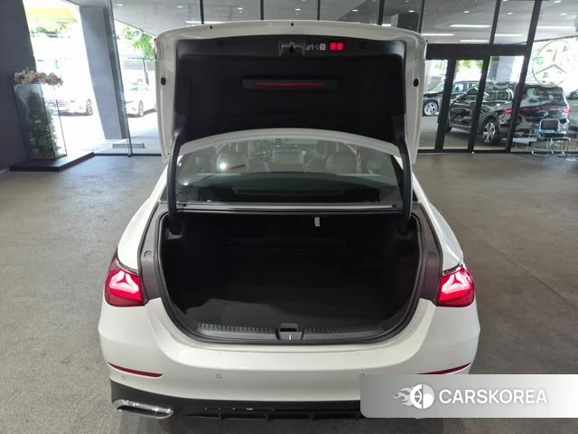 Mercedes-Benz E-Class W214 id 4468258 из Кореи 8