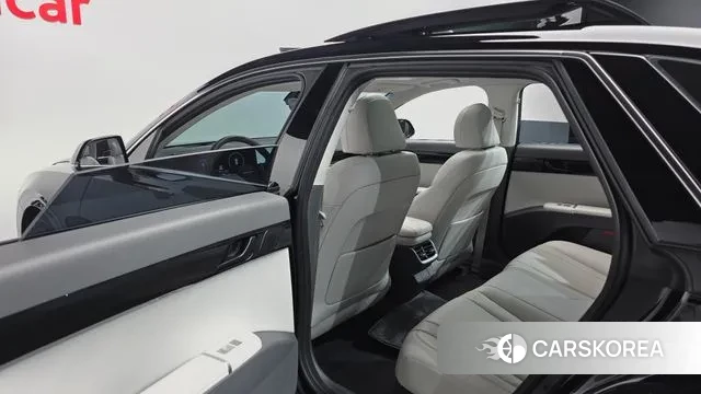 Hyundai Grandeur (GN7) id 3472437 из Кореи 8