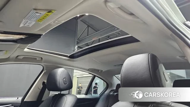 BMW 5 Series (G30) id 3150073 из Кореи 8