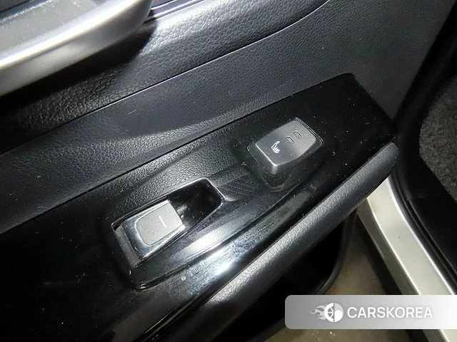 Ssangyong Beautiful Korando id 4262813 из Кореи 8